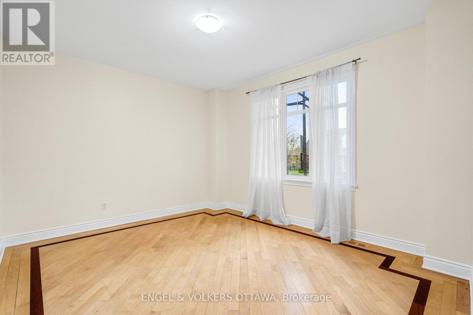 1130 Emperor Avenue, Ottawa, Ontario K1Z 8C1 - Photo 5 - X13150910
