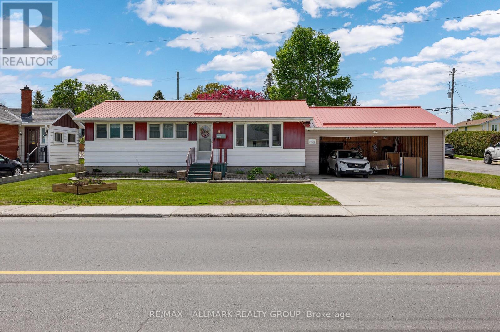 86 JASPER AVENUE, Smiths Falls, Ontario