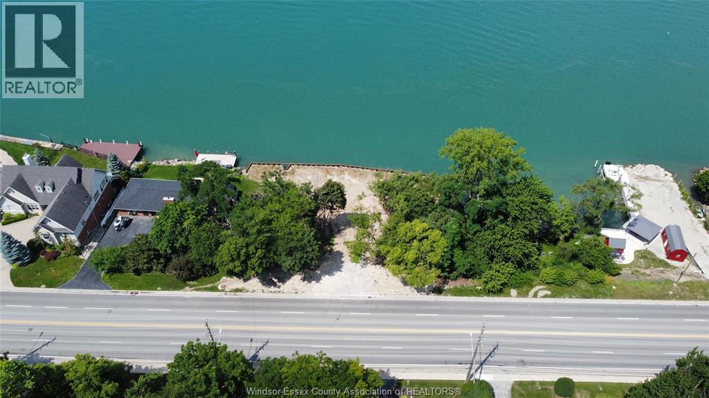 560 Front Road North, Amherstburg, Ontario  N9V 2V7 - Photo 2 - 26010918