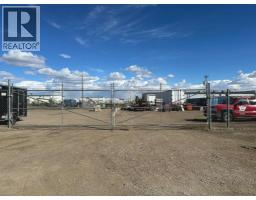 10 Pembina Drive NE, Redcliff, Alberta