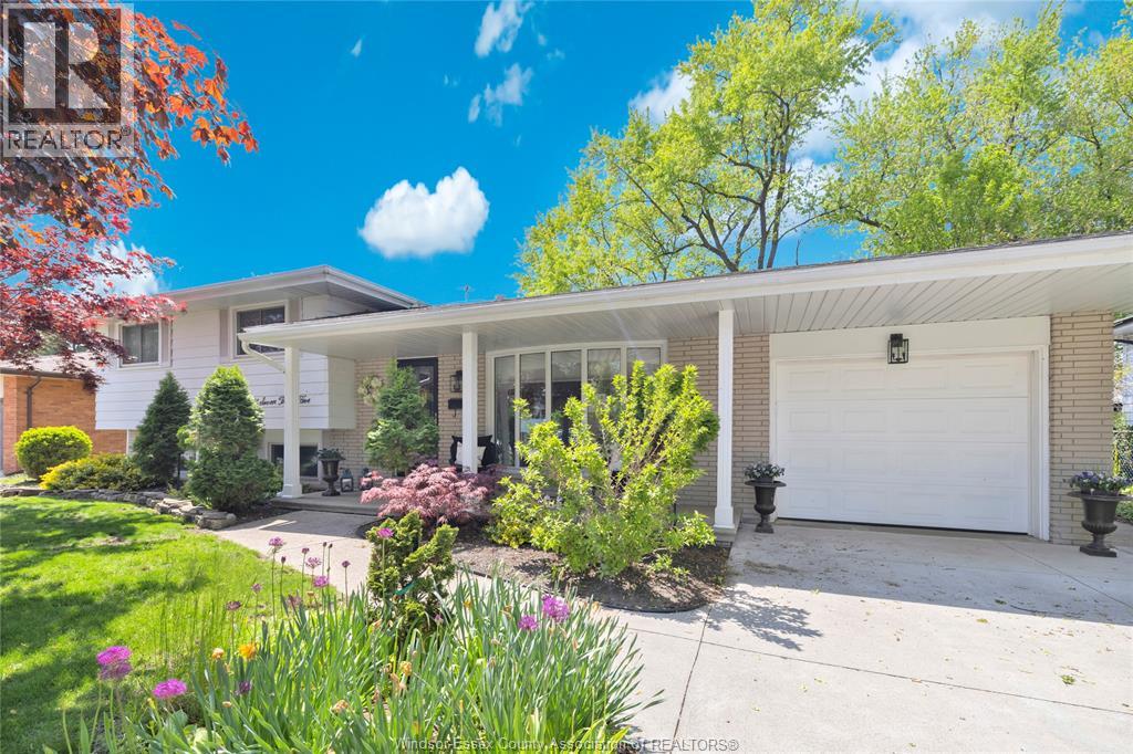 5735 Ninth Street, Lasalle, Ontario  N9H 1P3 - Photo 4 - 26011652