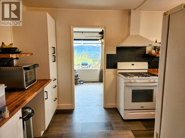 72 Ogilvie Cres, Faro, Yukon  Y0B 1K0 - Photo 12 - 17275