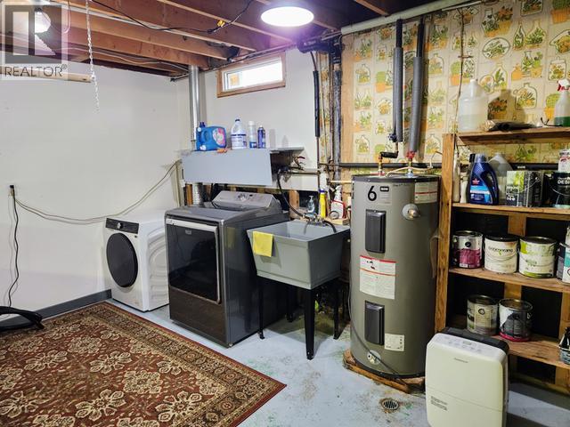 72 Ogilvie Cres, Faro, Yukon  Y0B 1K0 - Photo 21 - 17275
