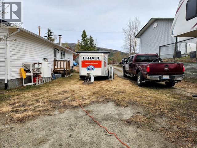 72 Ogilvie Cres, Faro, Yukon  Y0B 1K0 - Photo 31 - 17275