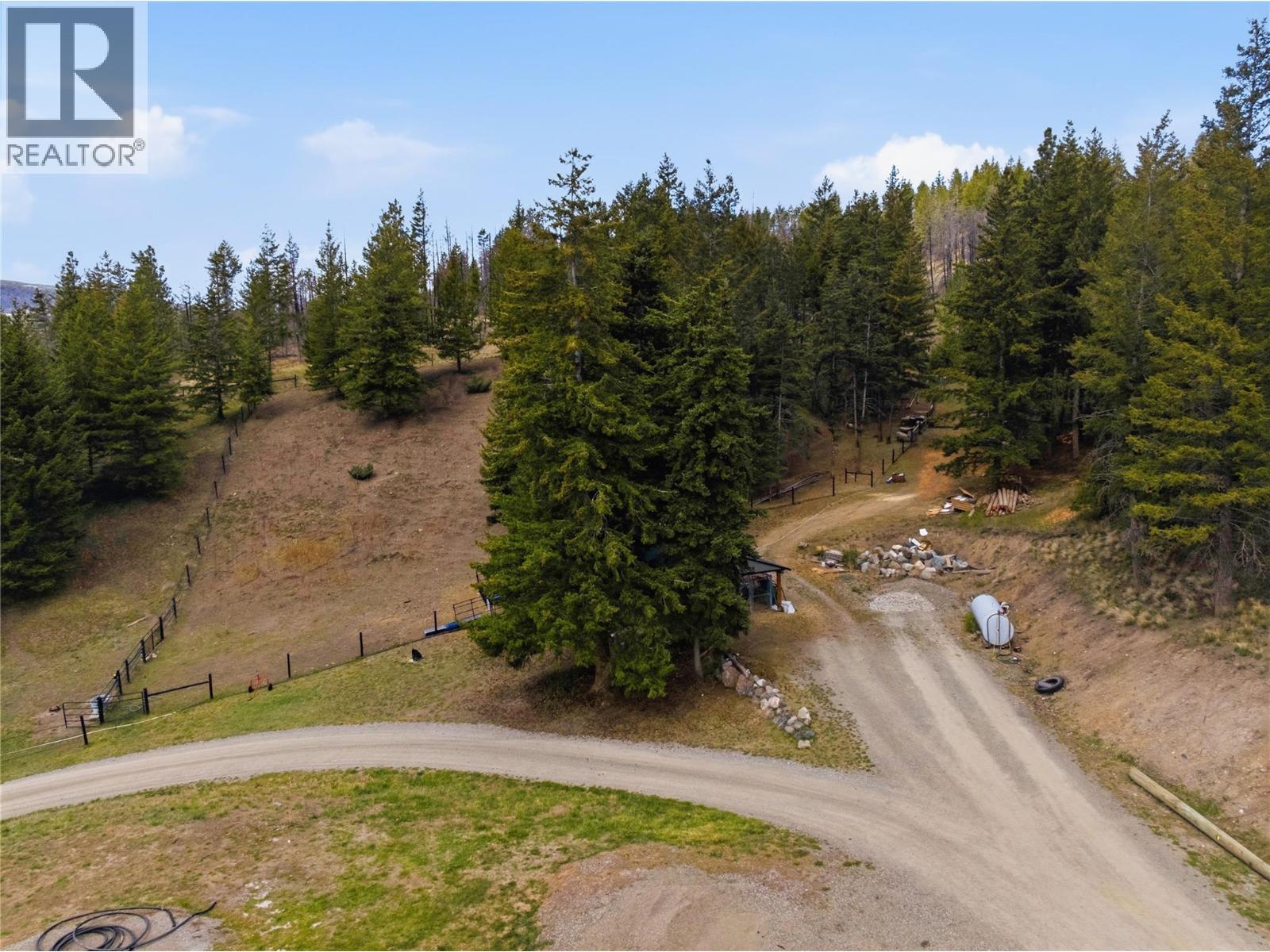 4205 Kristianson Road, Monte Lake, British Columbia  V0E 2N0 - Photo 18 - 10384973