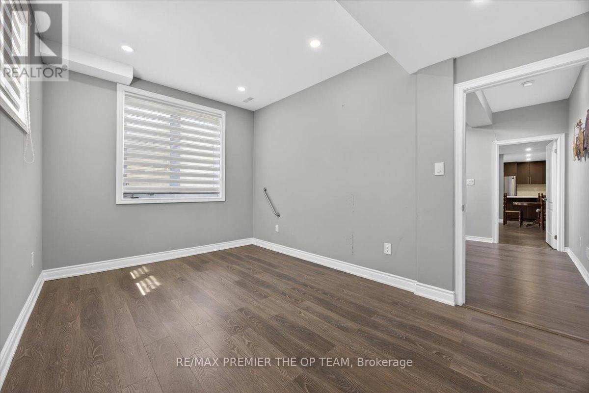 102 Pine Hill Road, Bradford West Gwillimbury, Ontario  L3Z 0H1 - Photo 37 - N13149332