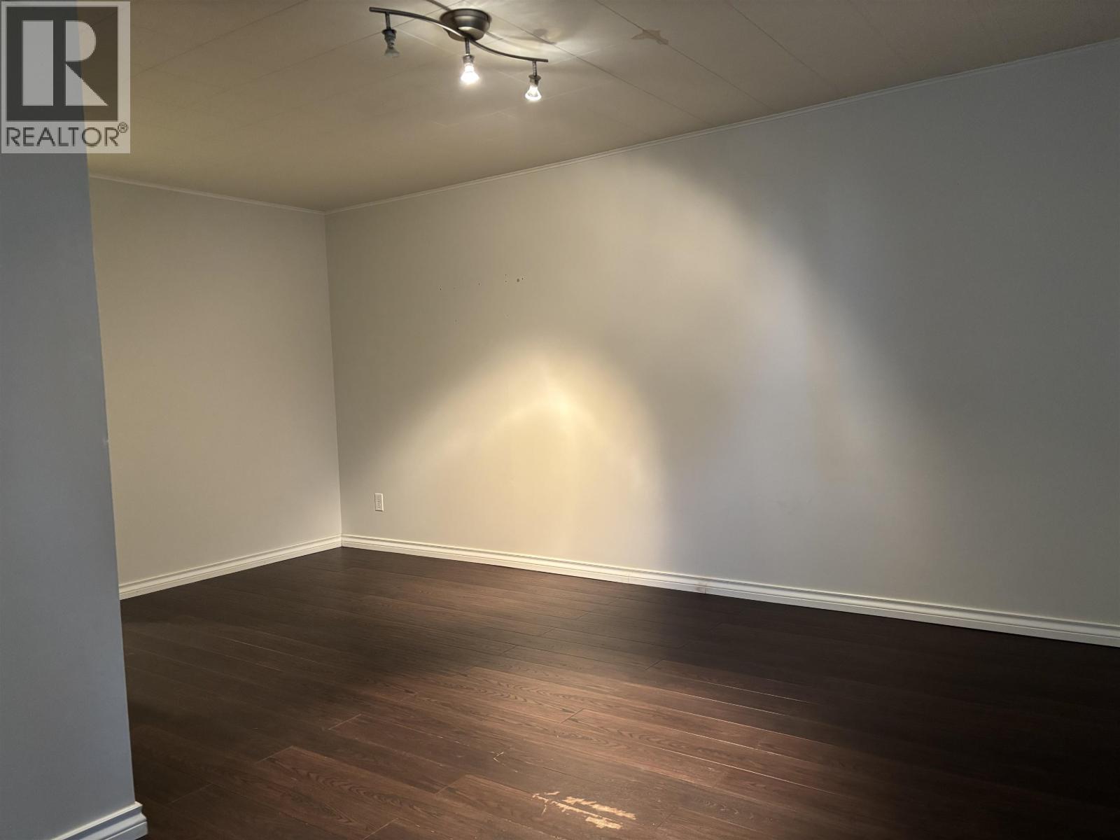 981 Friar Crescent, North Vancouver, British Columbia  V7G 1M8 - Photo 23 - R3100565