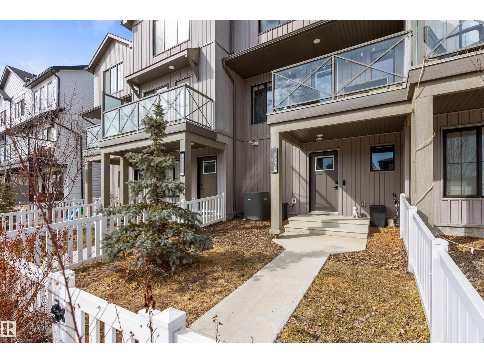 19220 27 Av Nw, Edmonton, Alberta  T6M 1L1 - Photo 4 - E4488810