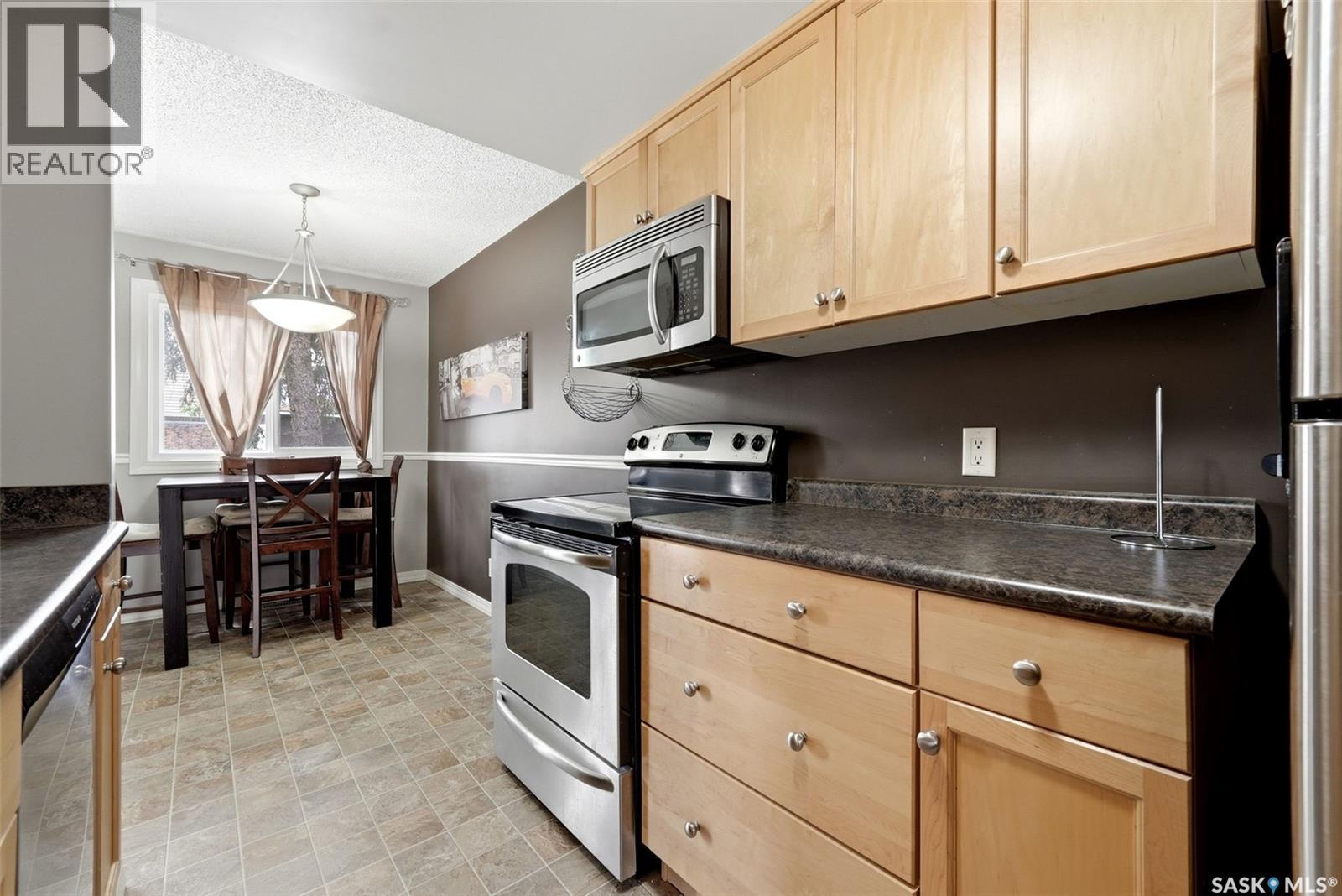 3834 Castle Road, Regina, Saskatchewan  S4S 6M7 - Photo 11 - SK036548