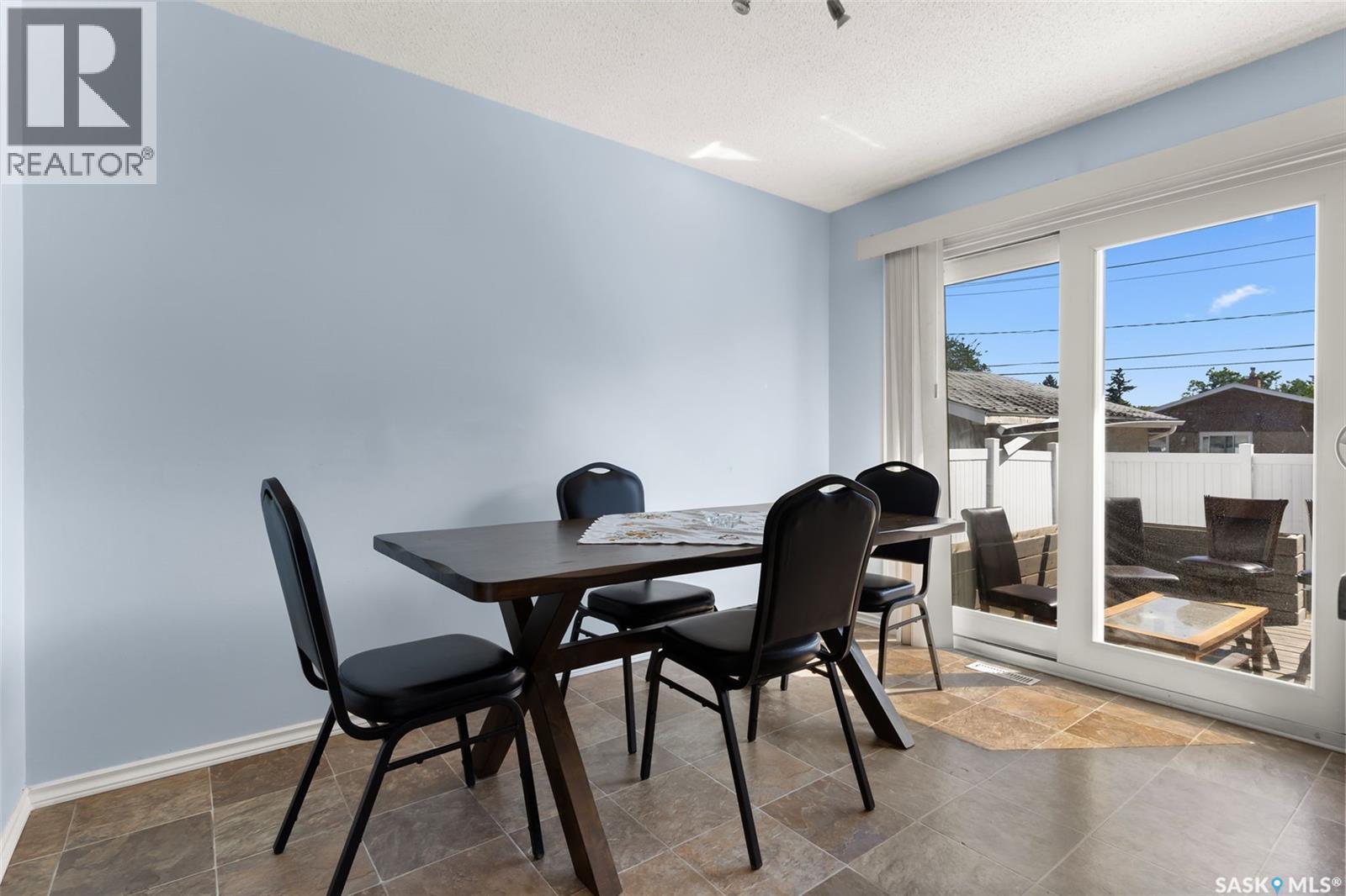 1341 9th Avenue N, Regina, Saskatchewan  S4R 0E6 - Photo 13 - SK036547