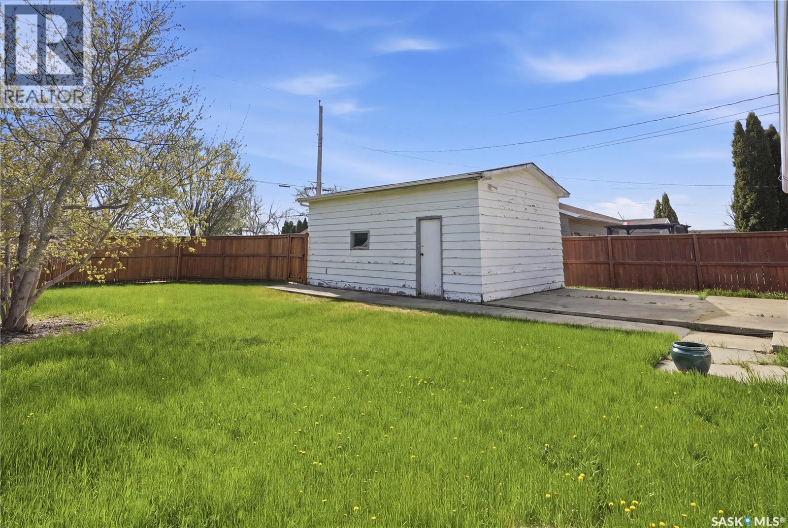 526 V Avenue S, Saskatoon, Saskatchewan  S7M 3E9 - Photo 22 - SK036534
