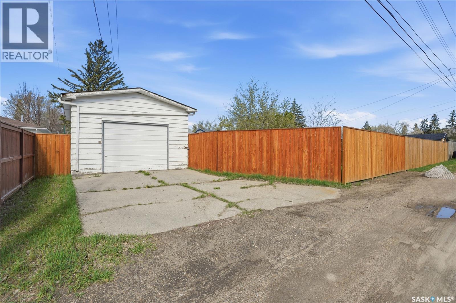 526 V Avenue S, Saskatoon, Saskatchewan  S7M 3E9 - Photo 26 - SK036534