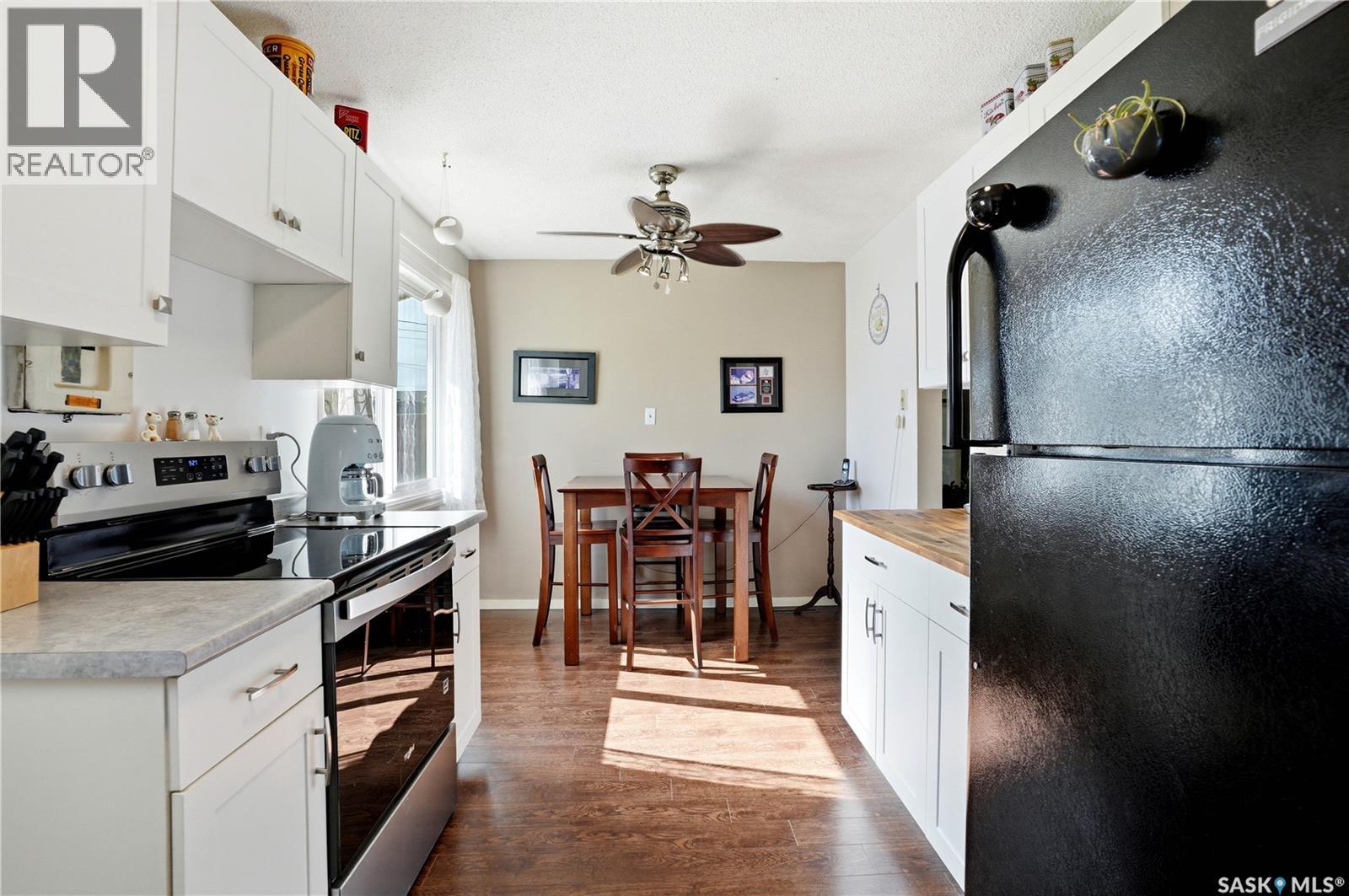 526 V Avenue S, Saskatoon, Saskatchewan  S7M 3E9 - Photo 9 - SK036534