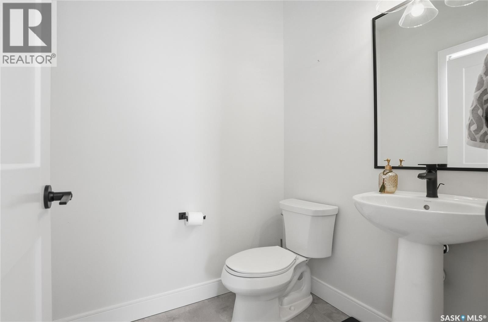703 Underhill Lane, Saskatoon, Saskatchewan  S7V 0N2 - Photo 15 - SK036441