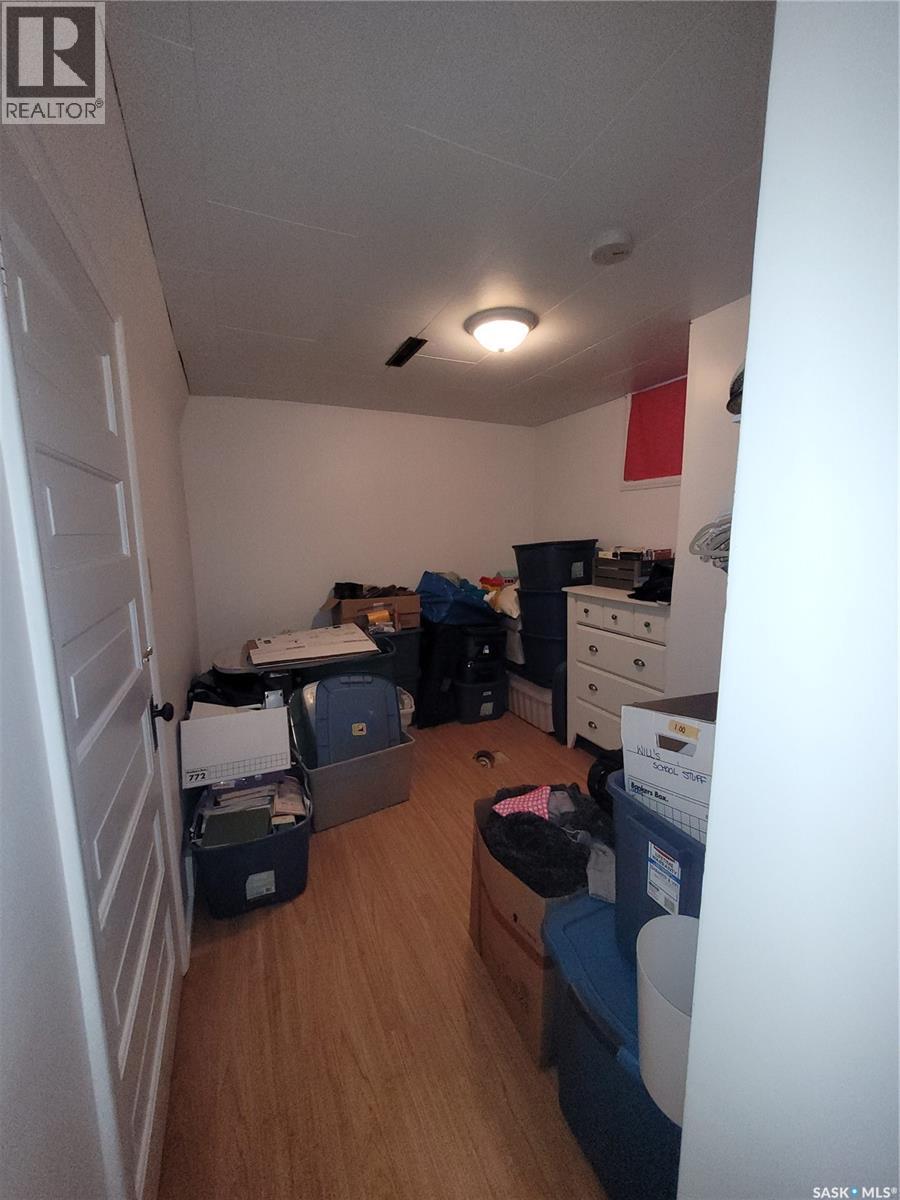 916 6th Avenue N, Saskatoon, Saskatchewan  S7K 2T4 - Photo 25 - SK036430
