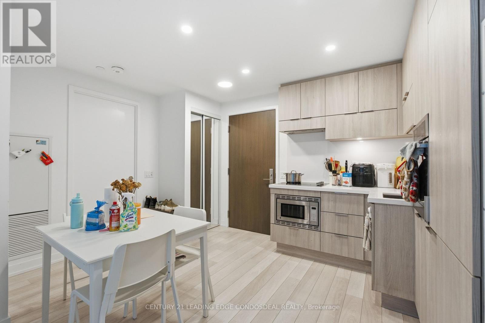 807 - 39 Roehampton Avenue, Toronto, Ontario  M4P 0B9 - Photo 17 - C13150924