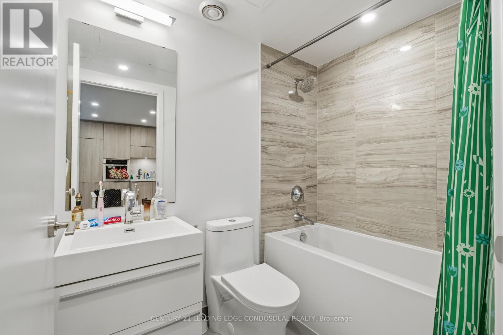 807 - 39 Roehampton Avenue, Toronto, Ontario  M4P 0B9 - Photo 7 - C13150924