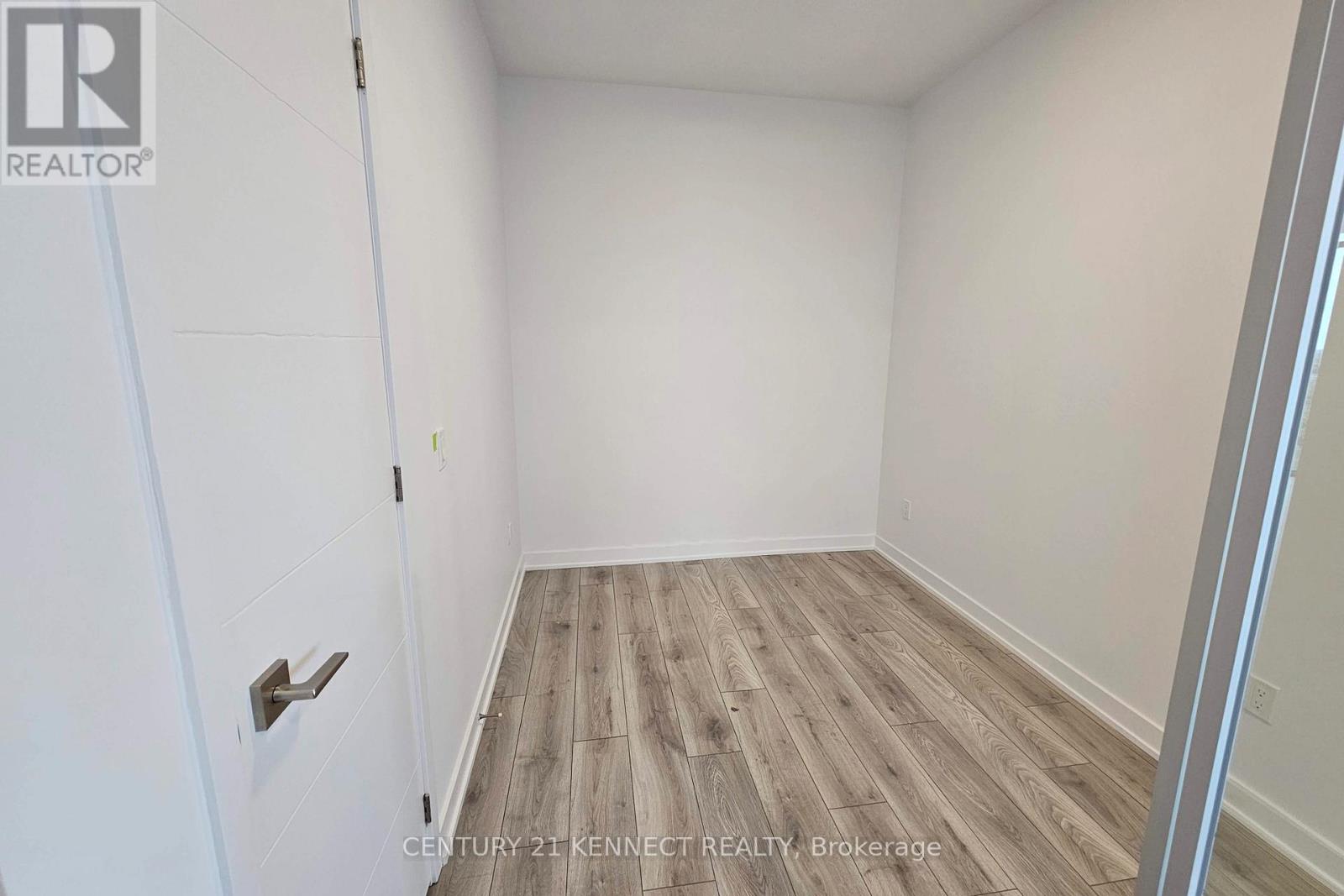 3001 - 29 Green Trail Court, Toronto, Ontario M2K 0J9 - Photo 15 - C13150978
