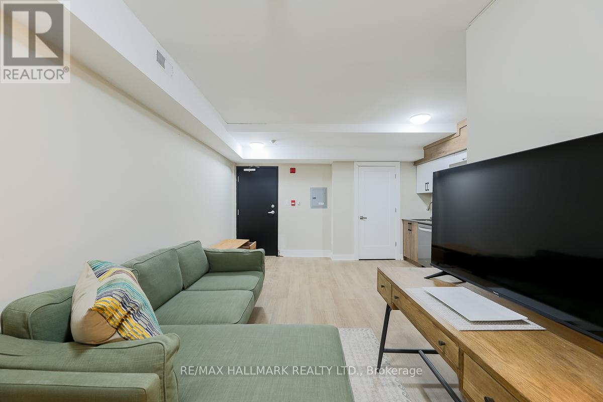 303 - 628 Danforth Avenue, Toronto, Ontario  M4K 1R3 - Photo 9 - E13151014