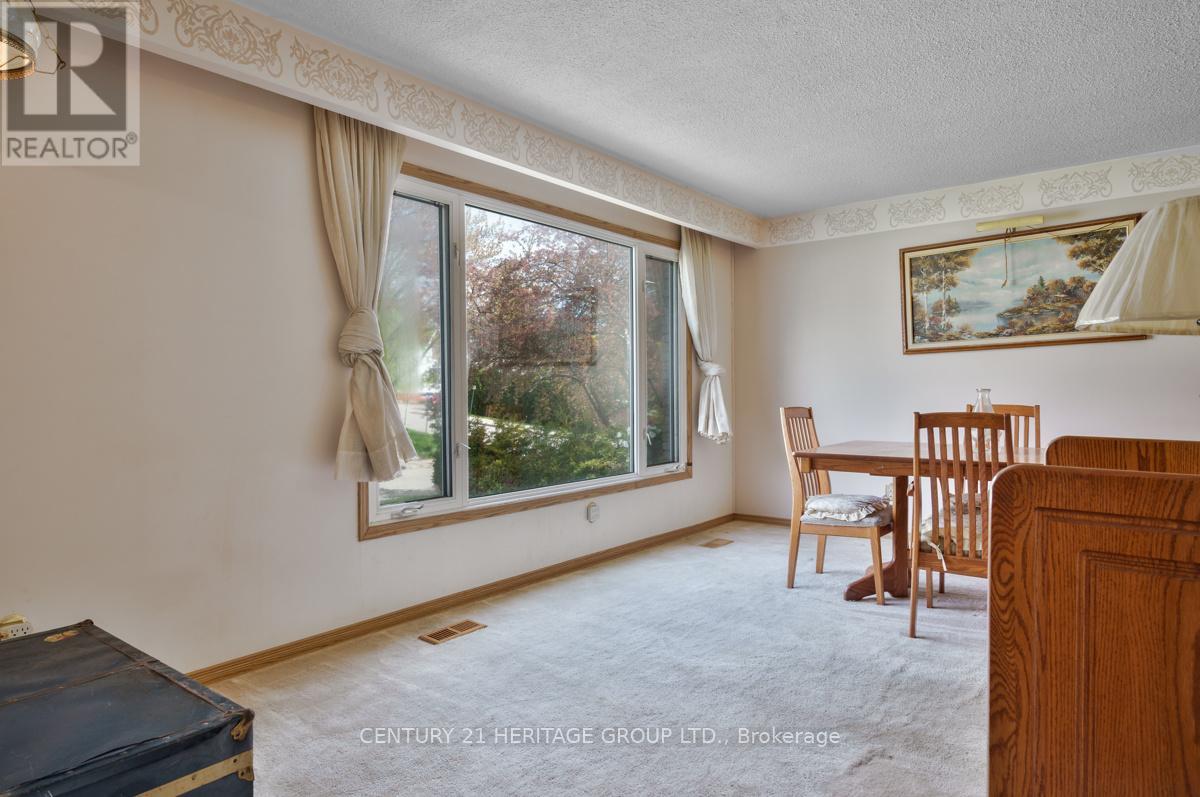 330 Amelia Street, Newmarket, Ontario  L3Y 4Y6 - Photo 5 - N13150914