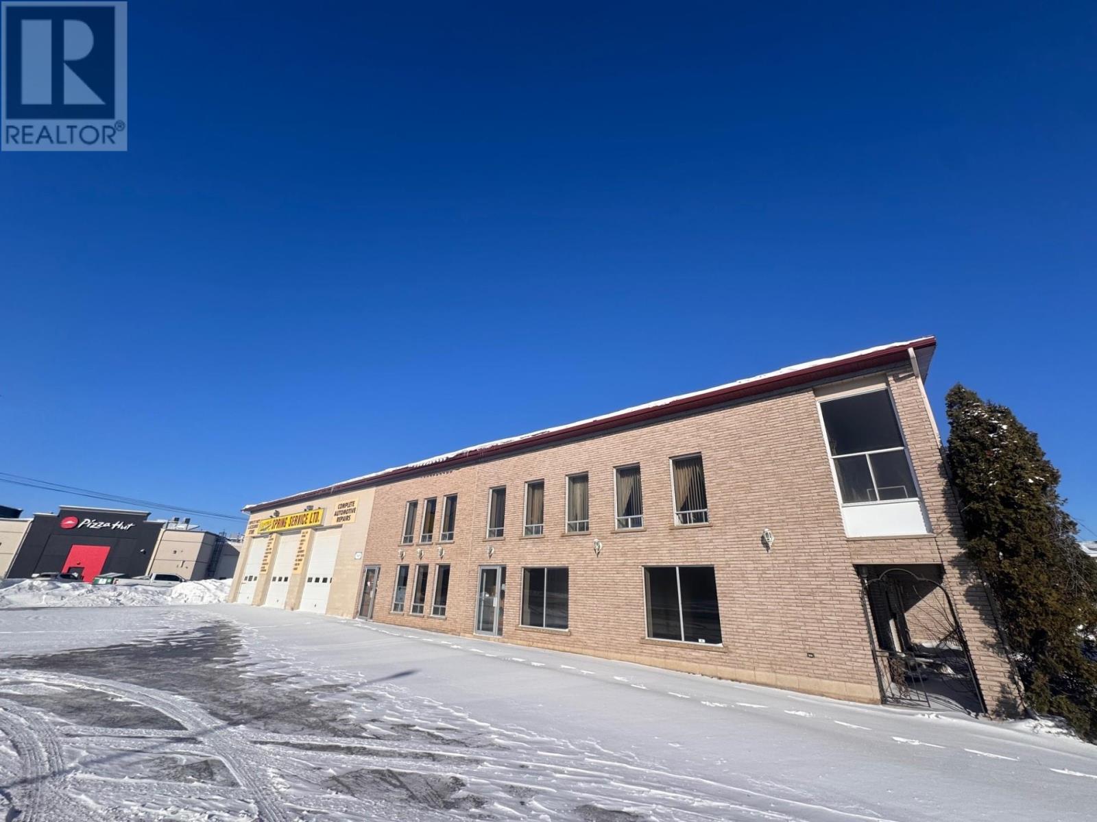 440 Central Ave, Thunder Bay, Ontario  P7B 6B4 - Photo 1 - TB2600180