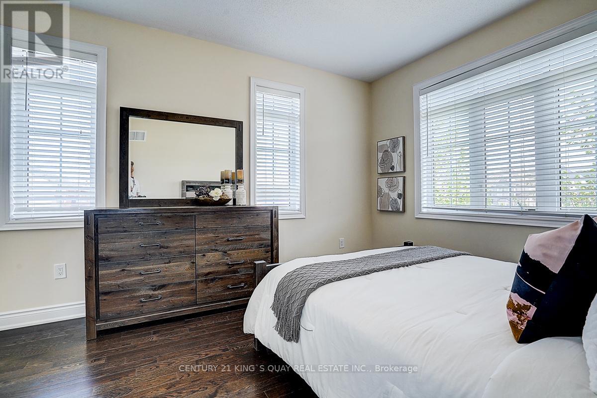 6 Ruffle Lane, Richmond Hill, Ontario  L4E 0W3 - Photo 31 - N13150968