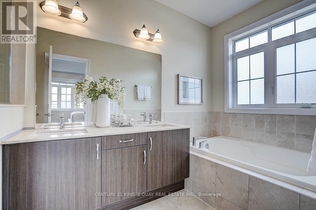 6 Ruffle Lane, Richmond Hill, Ontario  L4E 0W3 - Photo 36 - N13150968