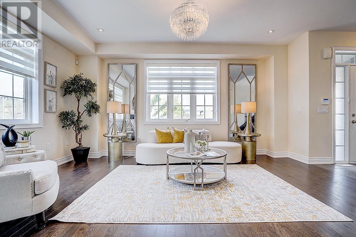 6 Ruffle Lane, Richmond Hill, Ontario  L4E 0W3 - Photo 5 - N13150968