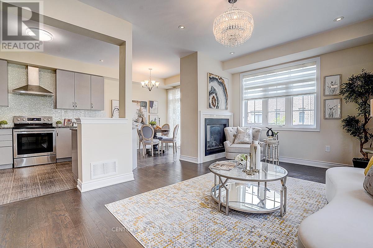 6 Ruffle Lane, Richmond Hill, Ontario  L4E 0W3 - Photo 9 - N13150968