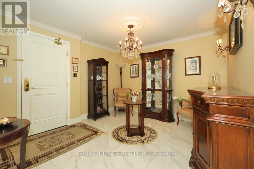 407 - 9235 Jane Street, Vaughan (Maple), Ontario  L6A 0J8 - Photo 3 - N13150984