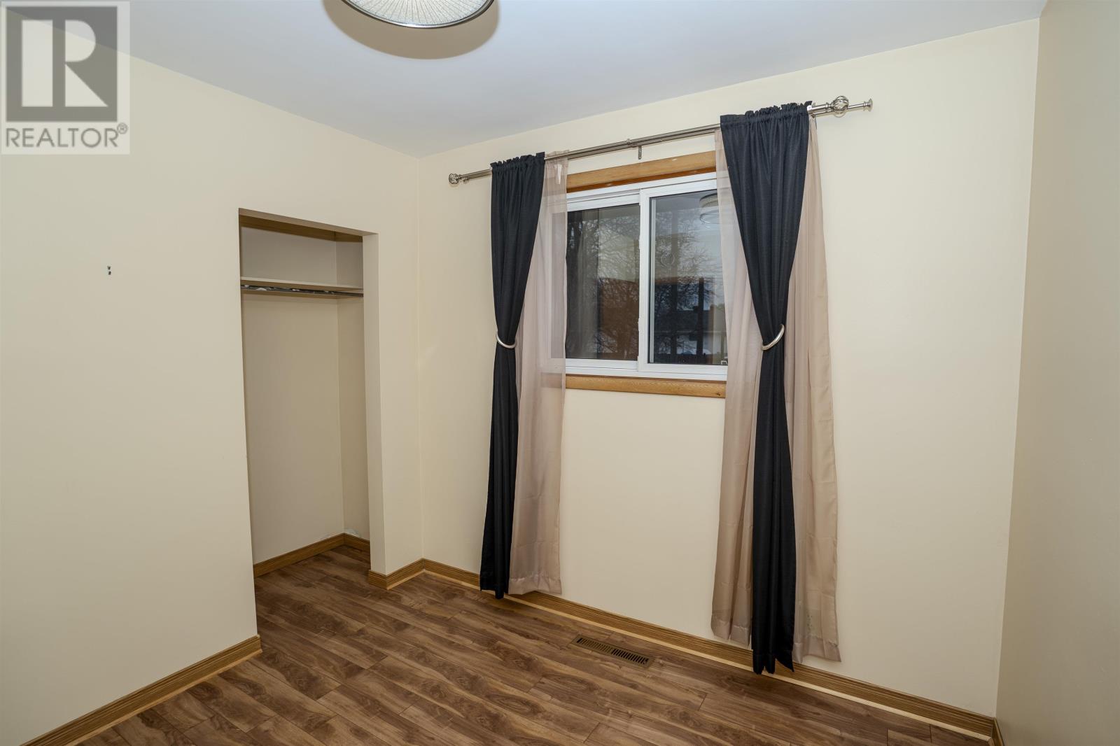 219 Moodie Street West, Thunder Bay, Ontario  P7E 5A5 - Photo 13 - TB2601005