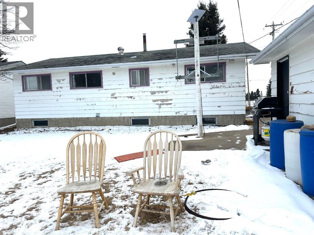 5240 50 Avenue, Holden, Alberta  T0B 2C0 - Photo 4 - A2296133