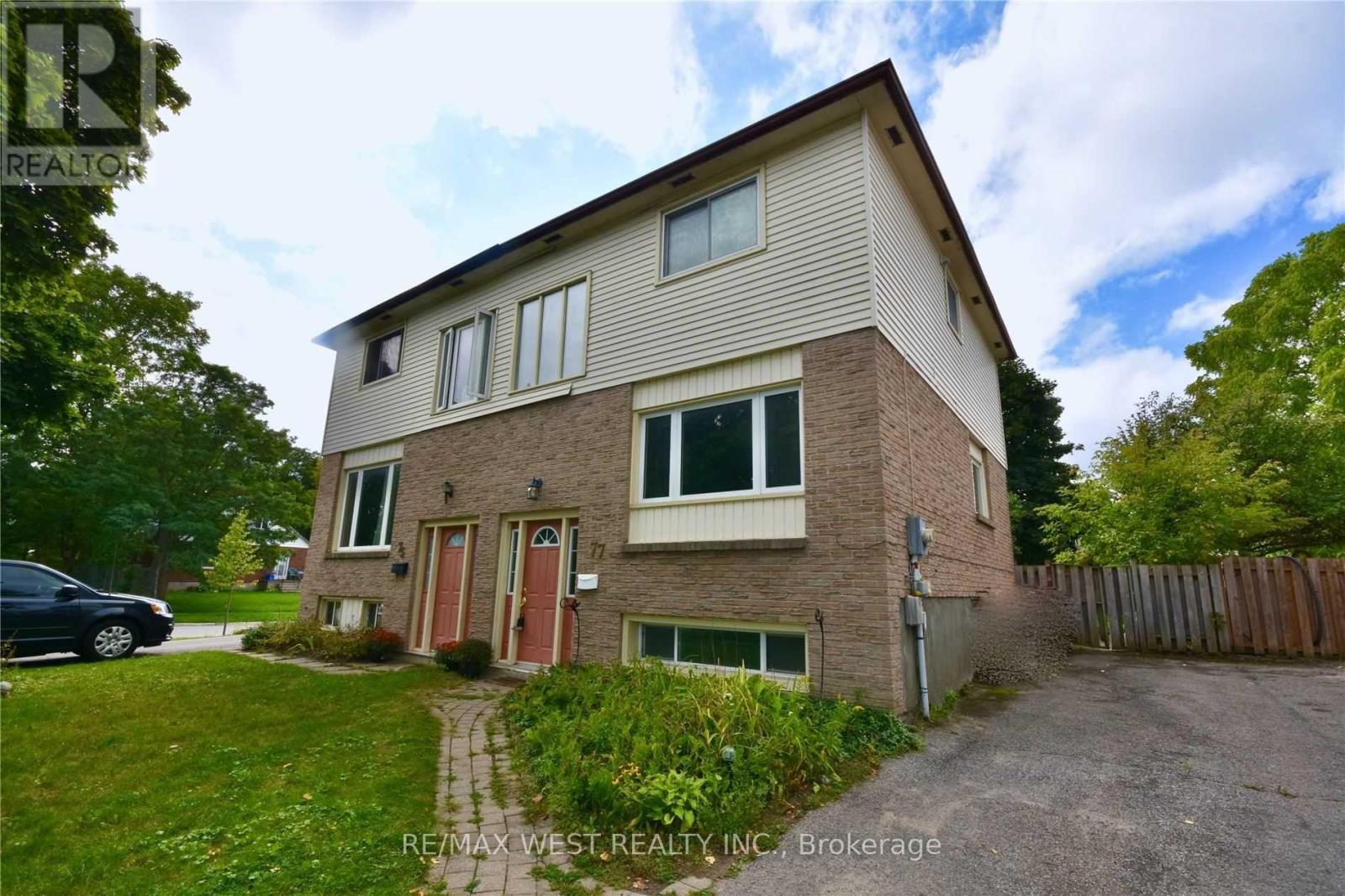 77 CARLTON ROAD, Barrie, Ontario