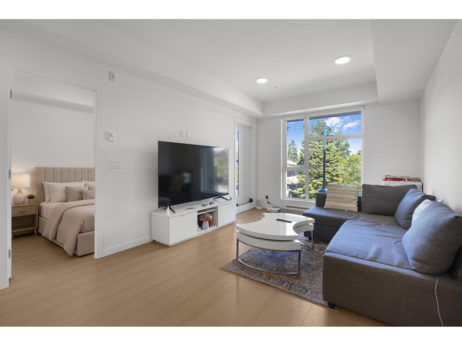 E206 10829 140 STREET, Surrey, British Columbia