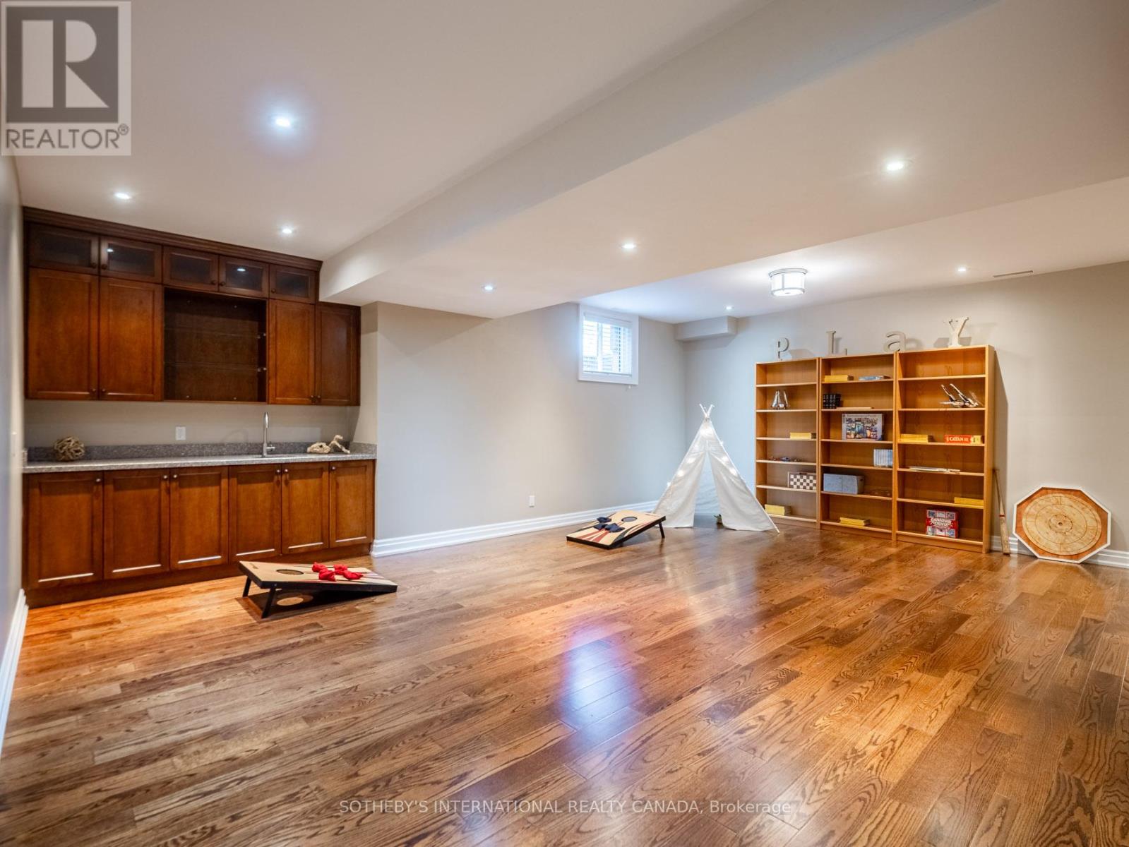 74 Four Oaks Gate, Toronto, Ontario  M4J 2X2 - Photo 29 - E13150488