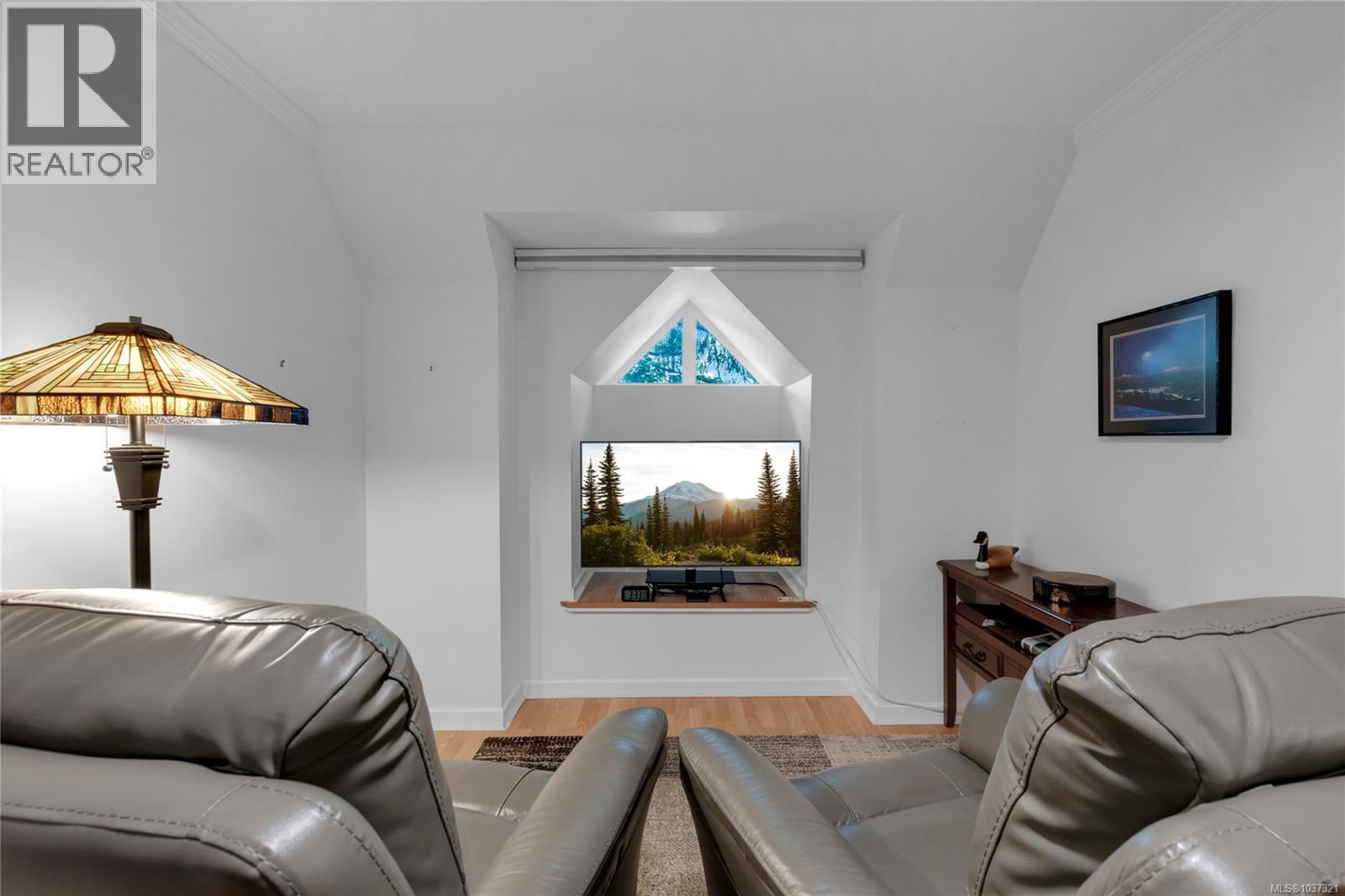 412 5685 Edgewater Lane, Nanaimo, British Columbia  V9T 6K3 - Photo 10 - 1037321