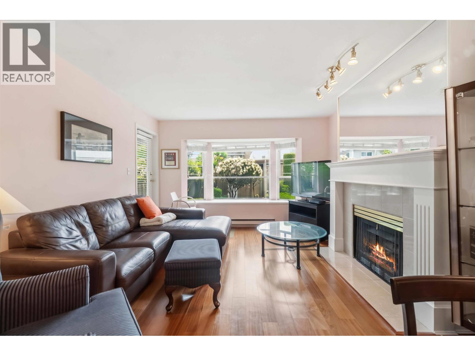 106 5568 Barker Avenue, Burnaby, British Columbia  V5H 2N9 - Photo 12 - R3124232