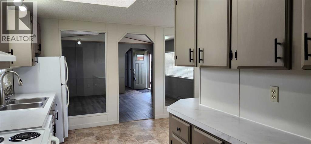 51, 2715 Westside Drive W, Lethbridge, Alberta  T1J 4M9 - Photo 12 - A2312584