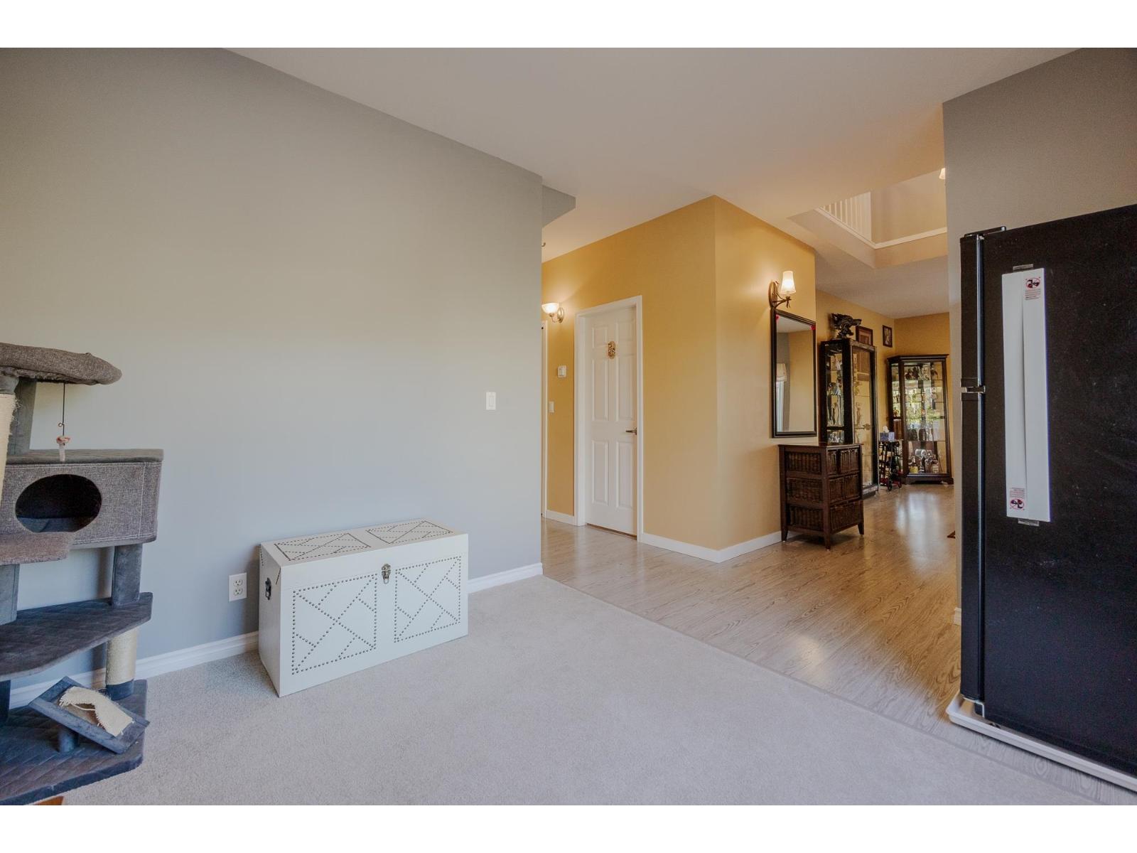 6615 205 Street, Langley, British Columbia  V1Y 2X8 - Photo 19 - R3102366