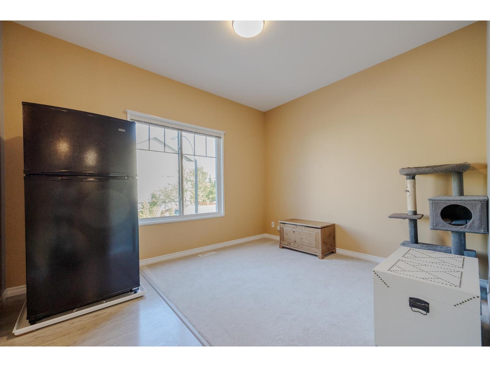 6615 205 Street, Langley, British Columbia  V1Y 2X8 - Photo 18 - R3102366
