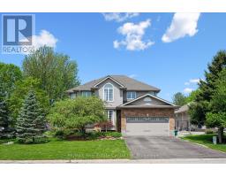 332 DANIEL CRESCENT, Centre Wellington, Ontario