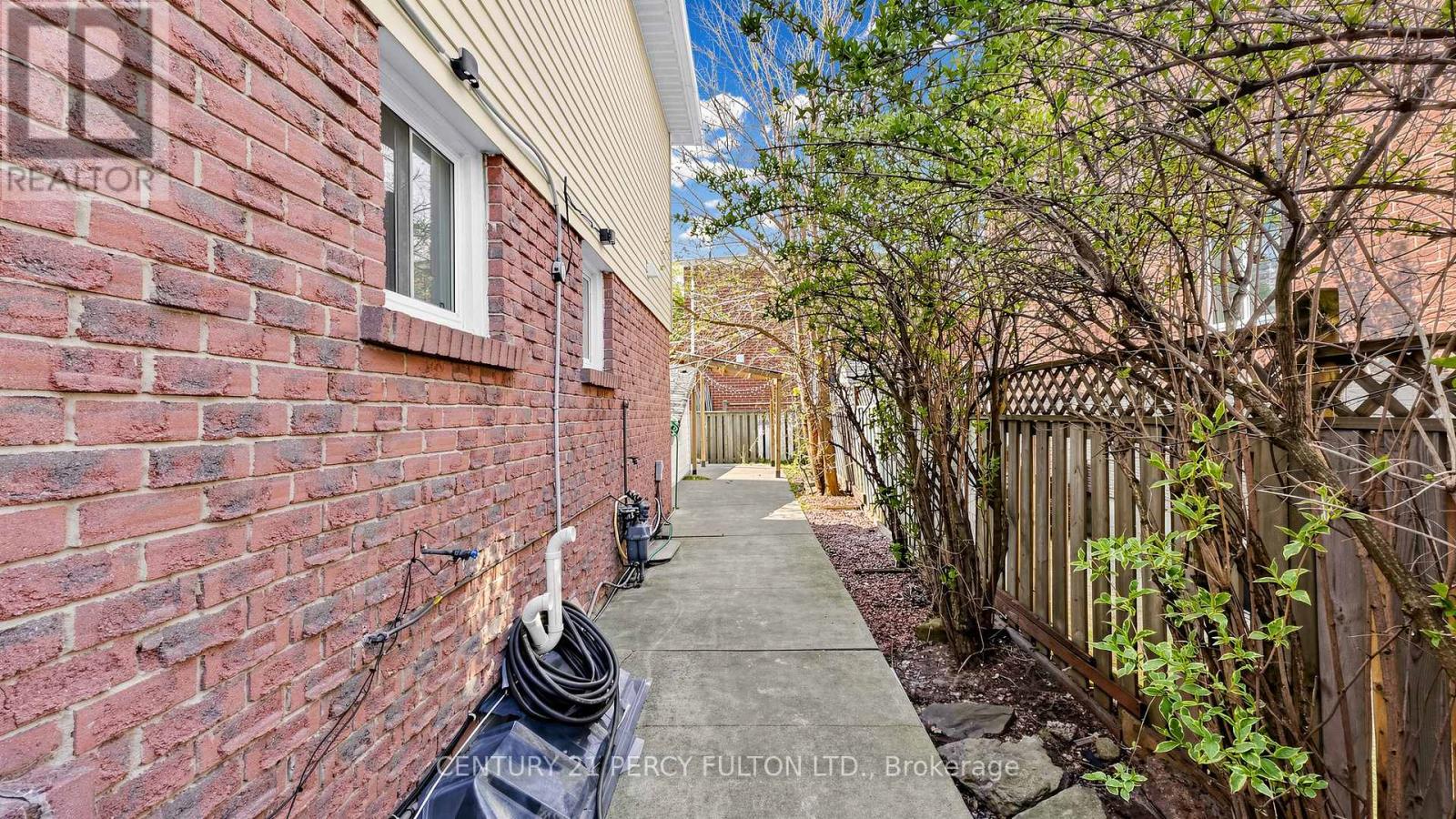 780 Galloway Crescent, Mississauga, Ontario  L5C 3T9 - Photo 49 - W13150918