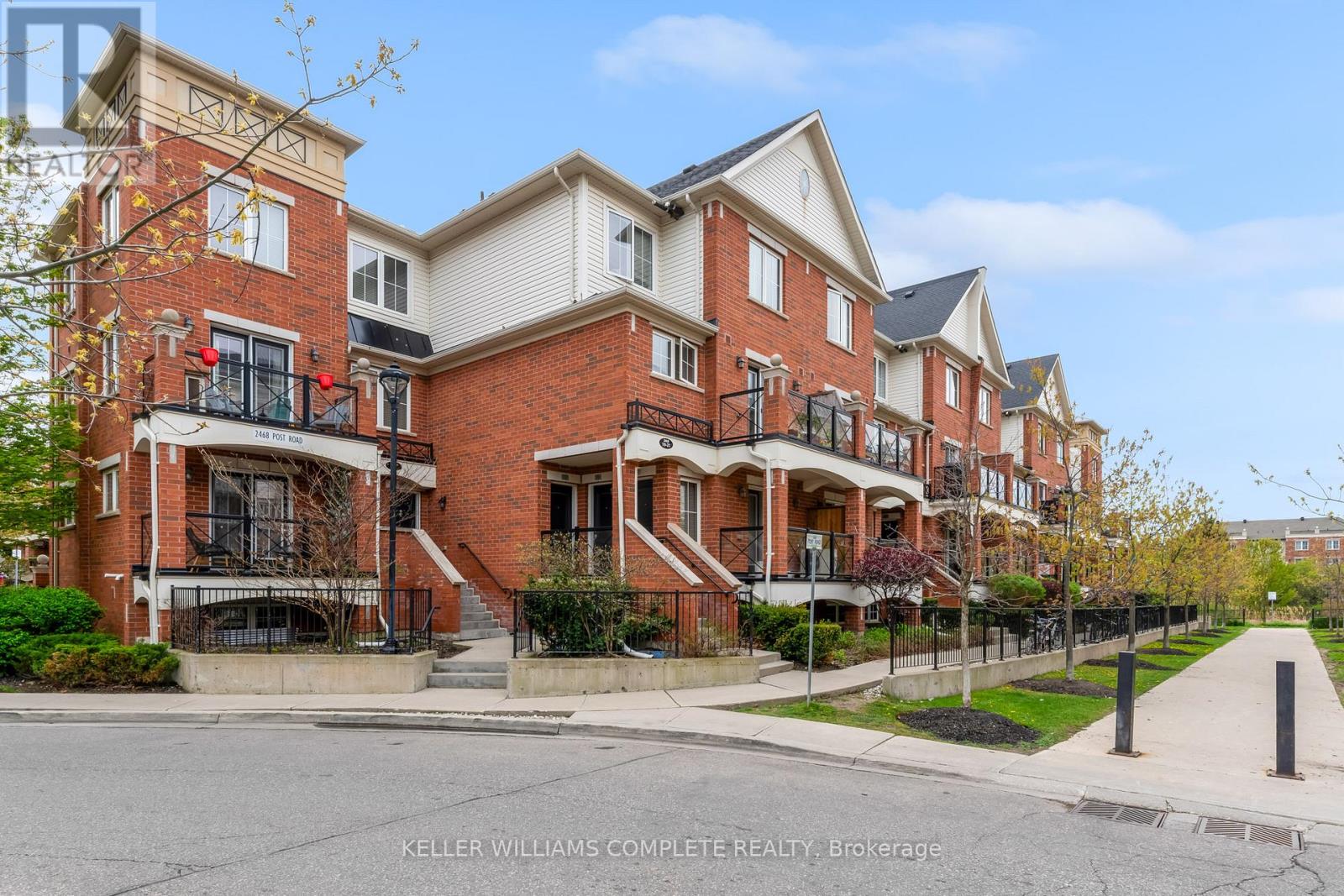 28 - 2468 Post Road, Oakville, Ontario  L6H 0J2 - Photo 1 - W13150954