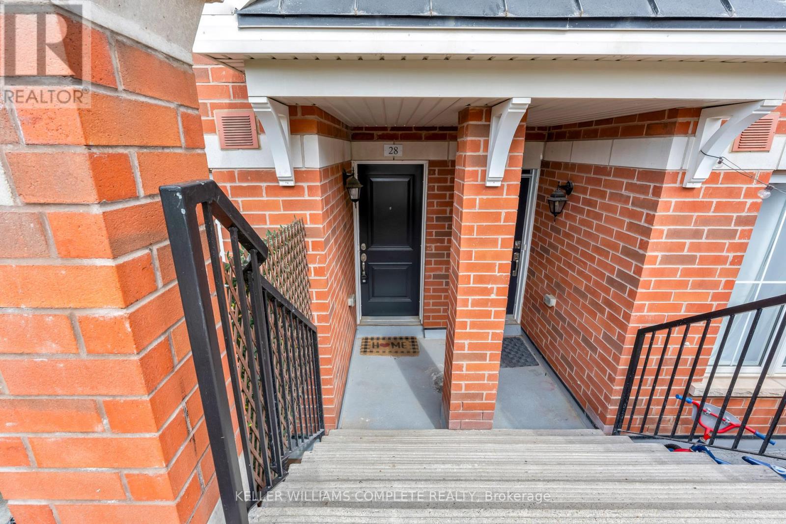 28 - 2468 Post Road, Oakville, Ontario  L6H 0J2 - Photo 2 - W13150954