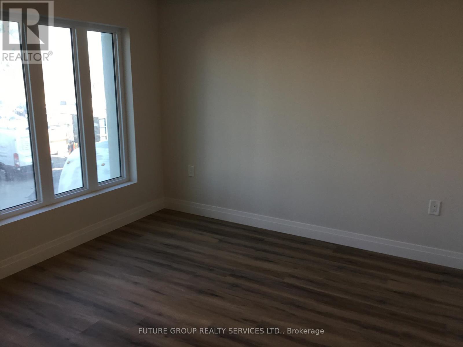 203 - 6415 Regional Rd 25, Milton, Ontario L9T 2W3 - Photo 8 - W13150960