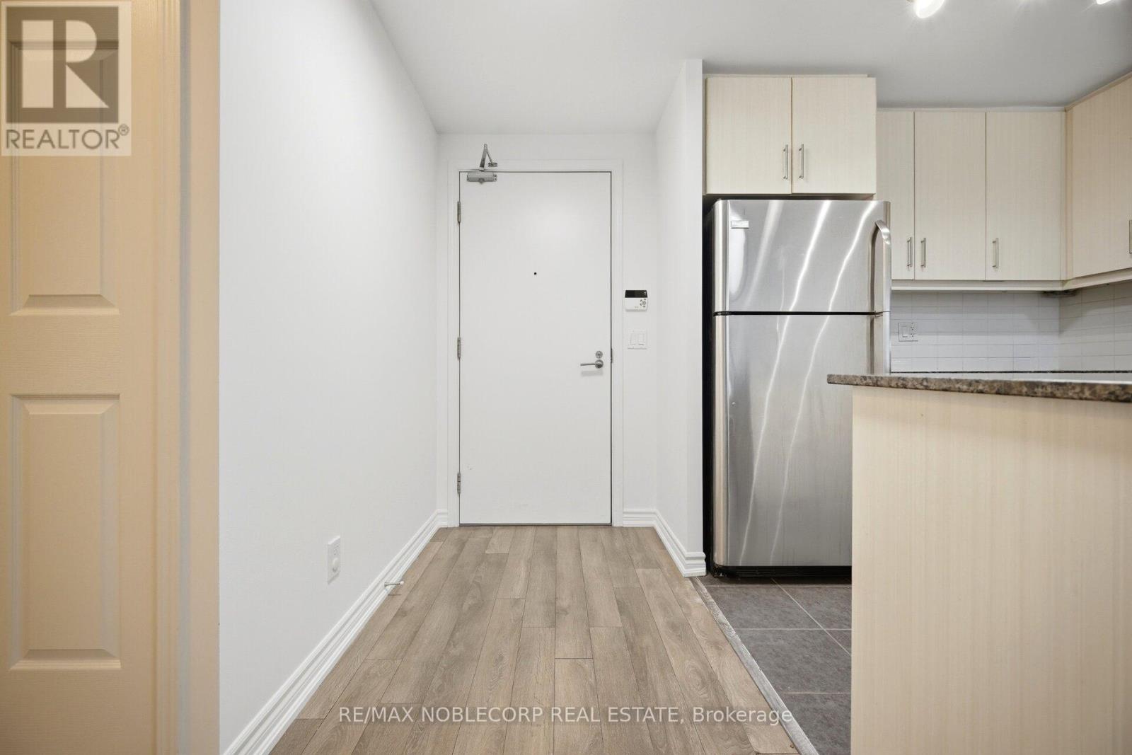 624 - 15 James Finlay Way, Toronto, Ontario  M3M 0B3 - Photo 6 - W13150962