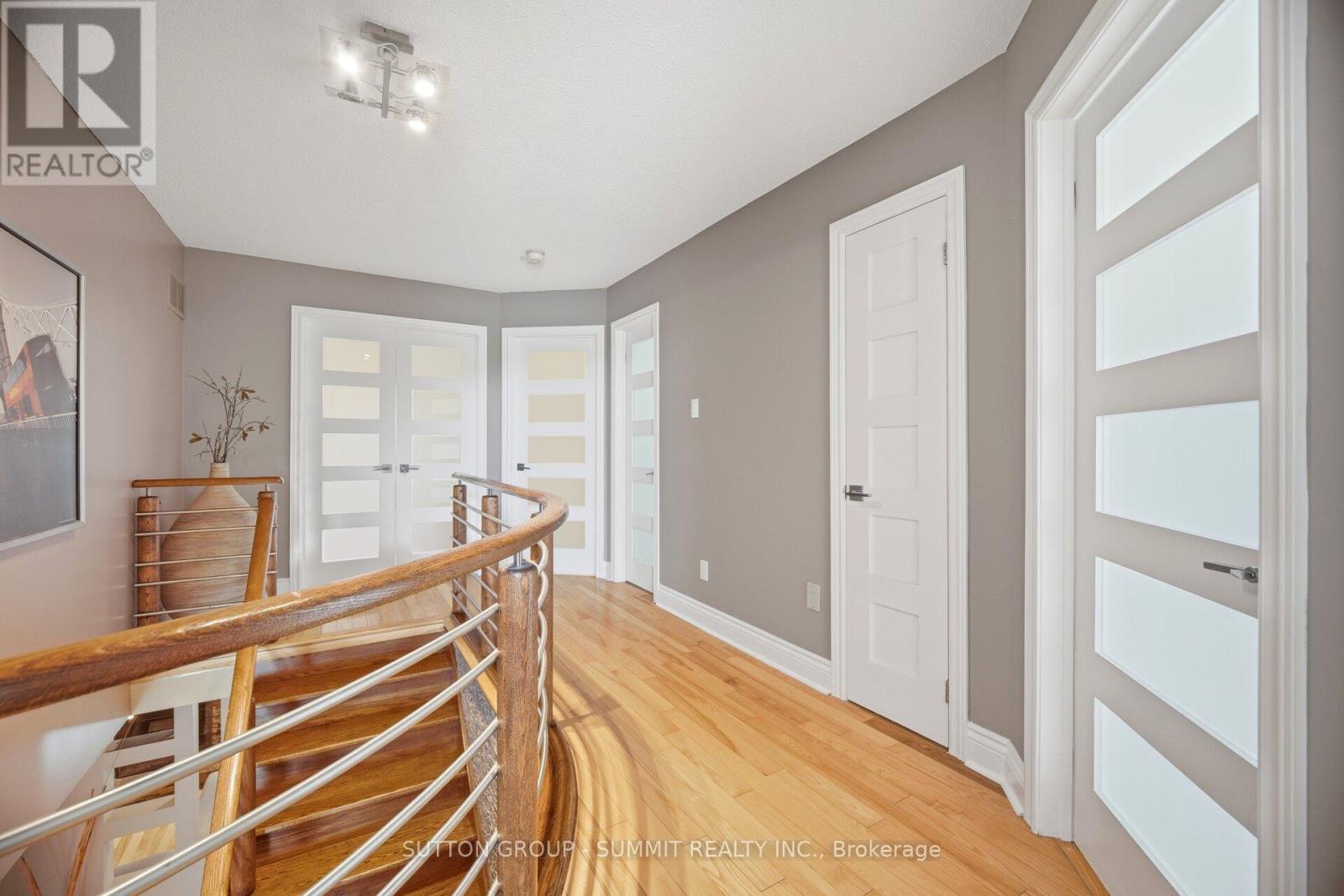 1390 Astrella Crescent, Mississauga, Ontario  L5M 4Z8 - Photo 16 - W13150974