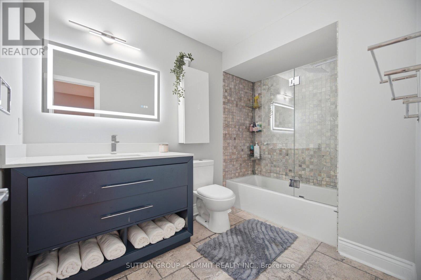 1390 Astrella Crescent, Mississauga, Ontario  L5M 4Z8 - Photo 23 - W13150974