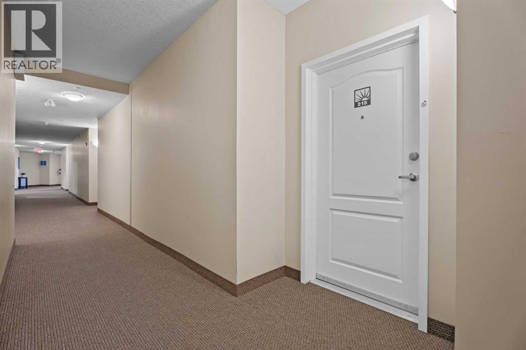 215, 43 Sunrise Loop SE, High River, Alberta T1V 0A8 - Photo 2 - A2309794