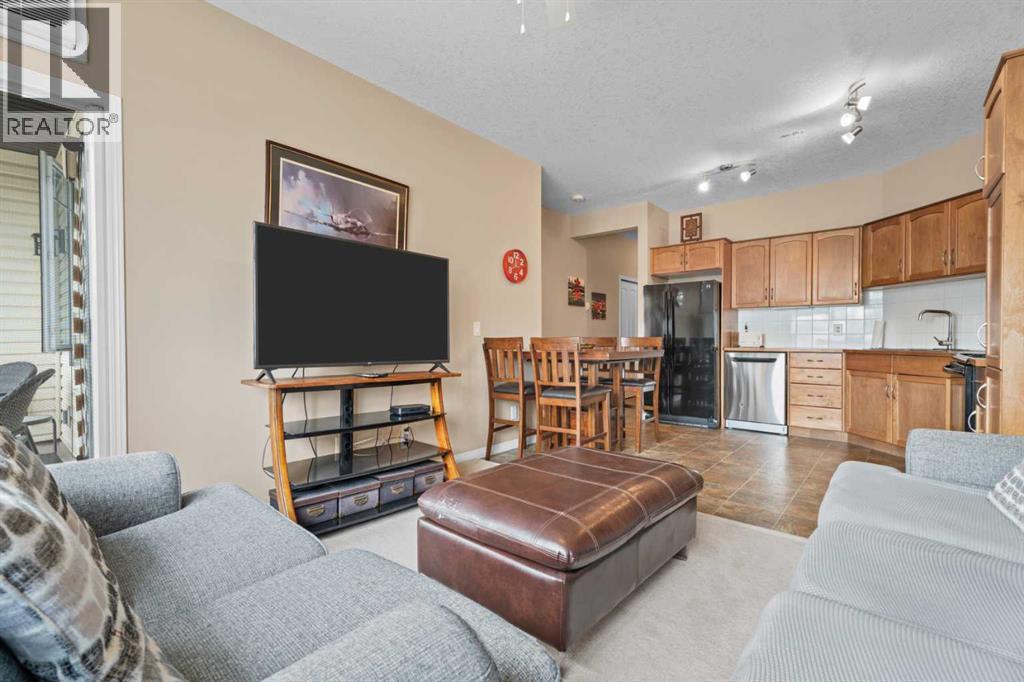 215, 43 Sunrise Loop SE, High River, Alberta T1V 0A8 - Photo 13 - A2309794